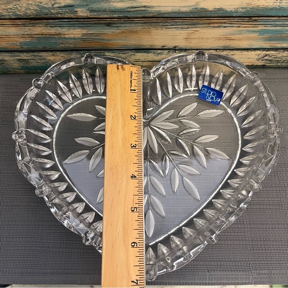 Studio Nova Heart-Shaped Fernwood Crystal Dish - New in Box - Picture 3 of 9